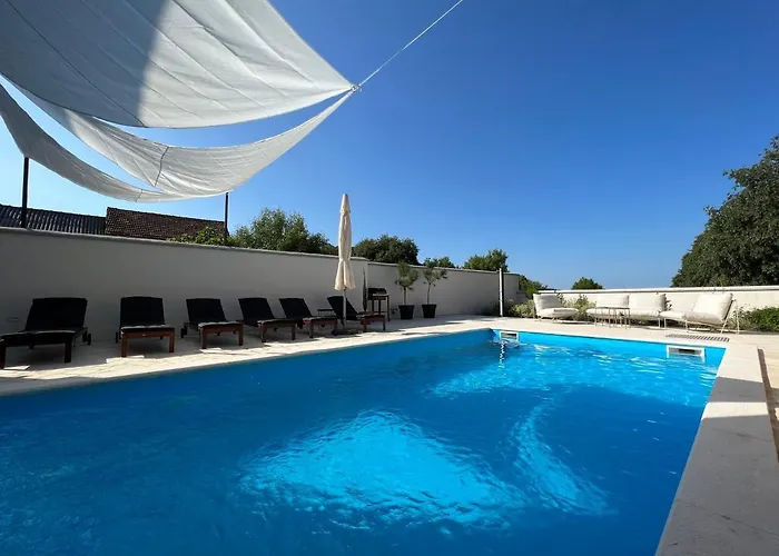 Boutique House Ika With Private Swimming Pool