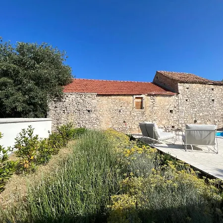 Boutique House Ika With Private Swimming Pool Vila Stankovci (Zadar)