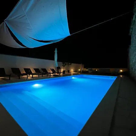 Boutique House Ika With Private Swimming Pool