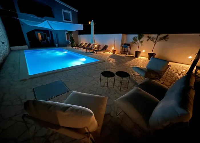 Вилла Boutique House Ika With Private Swimming Pool
