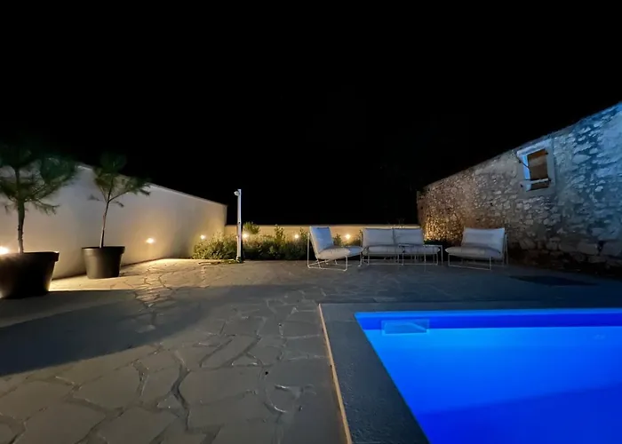 Boutique House Ika With Private Swimming Pool Stankovci