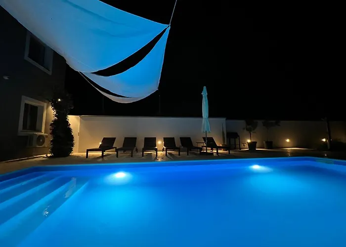Boutique House Ika With Private Swimming Pool