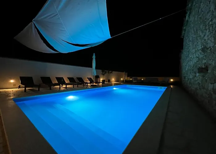 Boutique House Ika With Private Swimming Pool